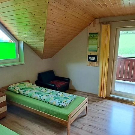 Ubytovanie U Huberta Bešeňová Esterno foto