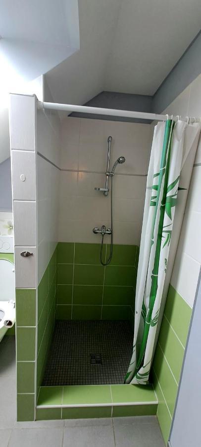 Ubytovanie U Huberta Bešeňová Esterno foto